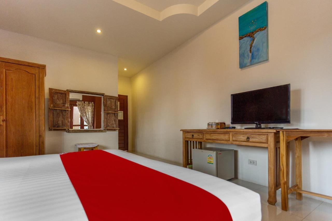 Yellow Tique Hotel Lampang Exterior foto