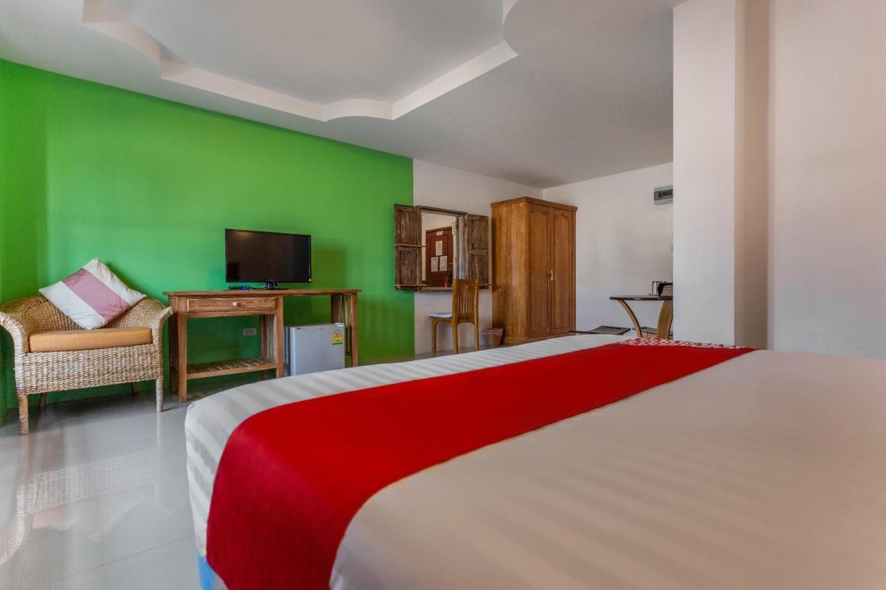 Yellow Tique Hotel Lampang Exterior foto