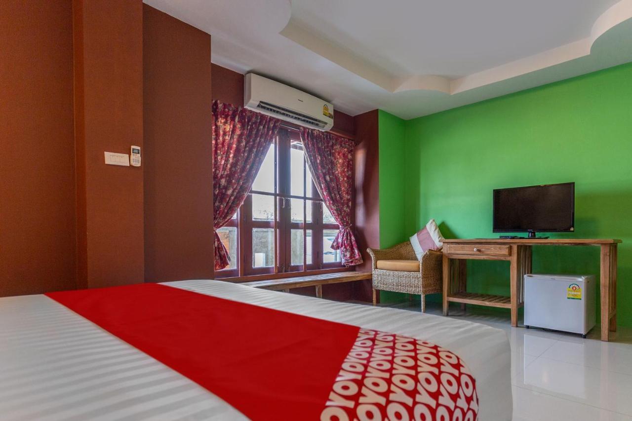 Yellow Tique Hotel Lampang Exterior foto