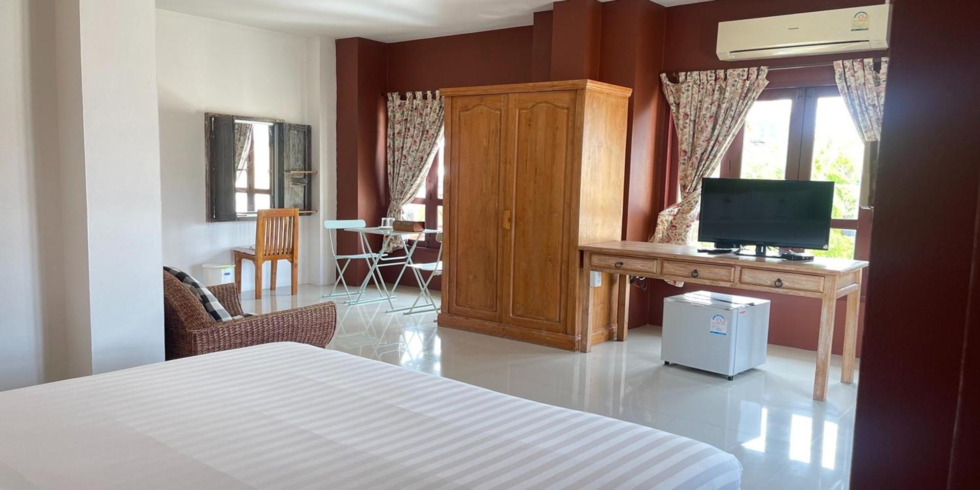Yellow Tique Hotel Lampang Exterior foto